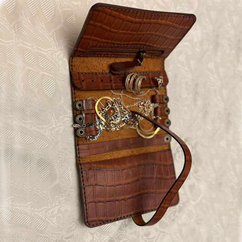 کیف جواهرات چرمی